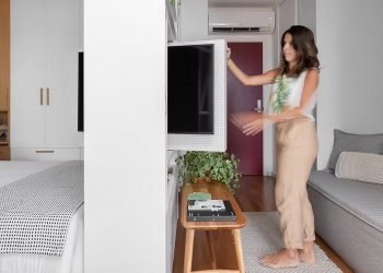 Intelligens megoldásokkal használta ki a kis teret a fiatal pár 31m2-en