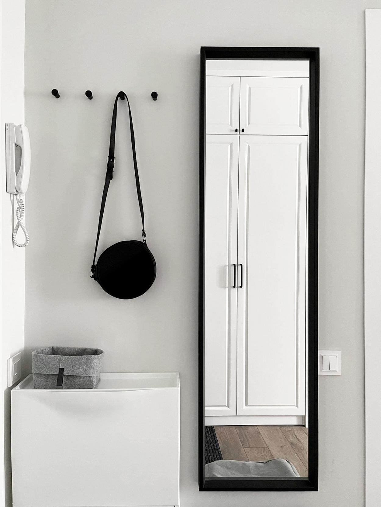 Jól átgondolt tervezés és költséghatékony skandináv stílus mutatja nagyobbnak a 28m2-es lakást