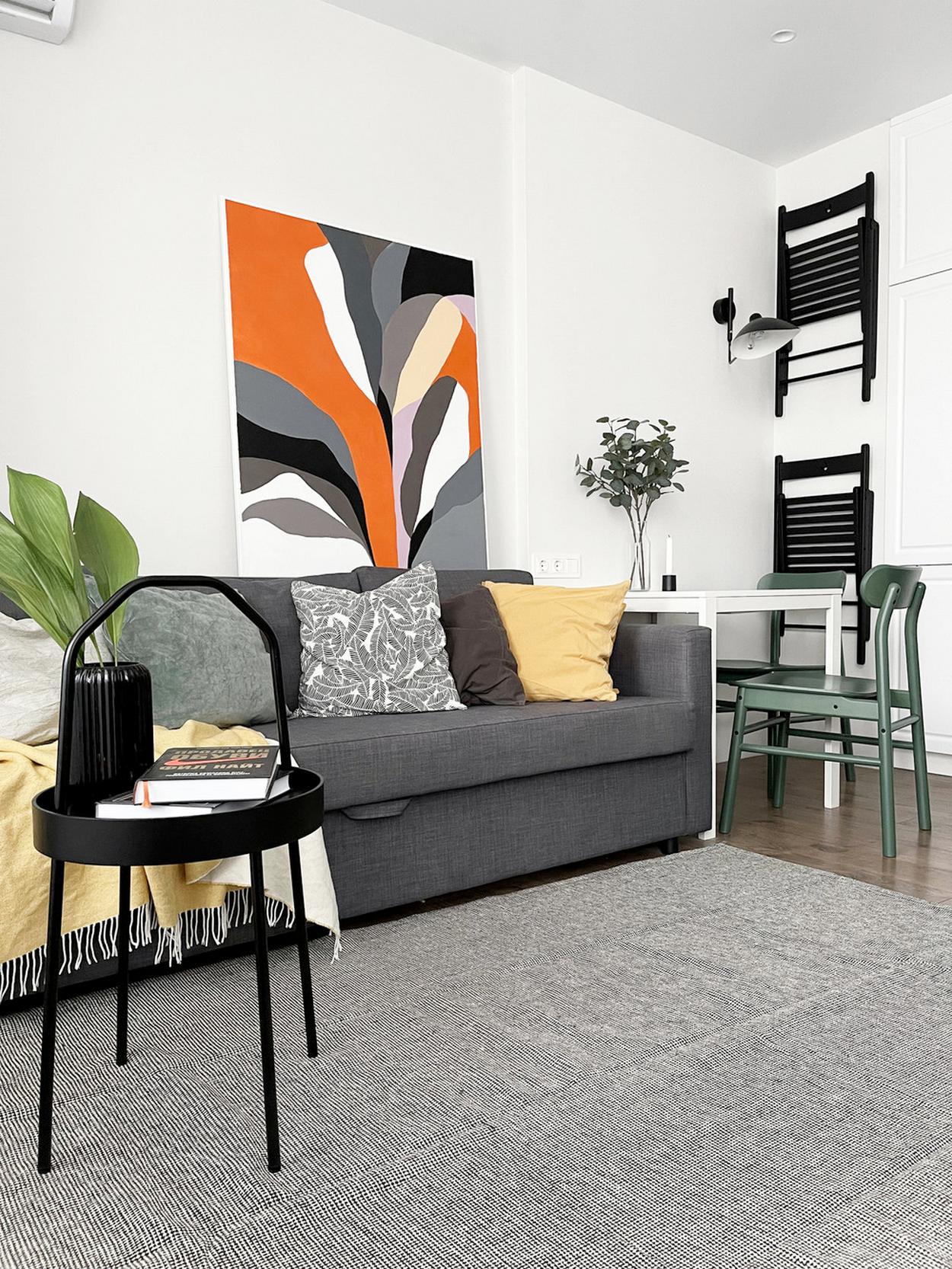 Jól átgondolt tervezés és költséghatékony skandináv stílus mutatja nagyobbnak a 28m2-es lakást