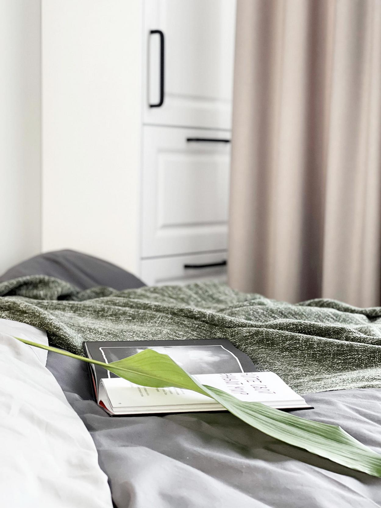 Jól átgondolt tervezés és költséghatékony skandináv stílus mutatja nagyobbnak a 28m2-es lakást