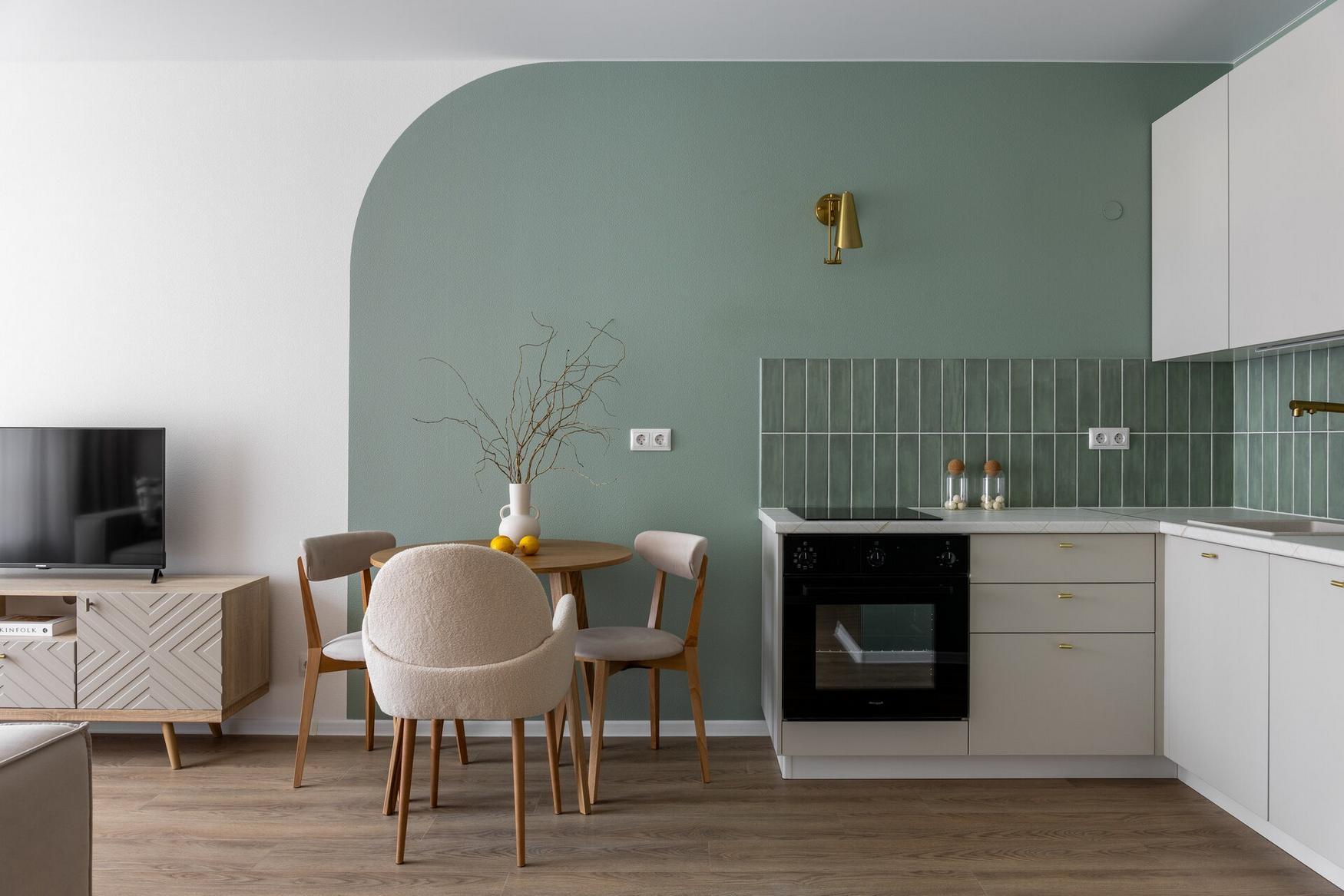 Kevés pénzből vonzó lakásbelső: gyors felújítás szép és funkcionális végeredmény Kevés pénzből vonzó lakásbelső: gyors felújítás szép és funkcionális végeredmény