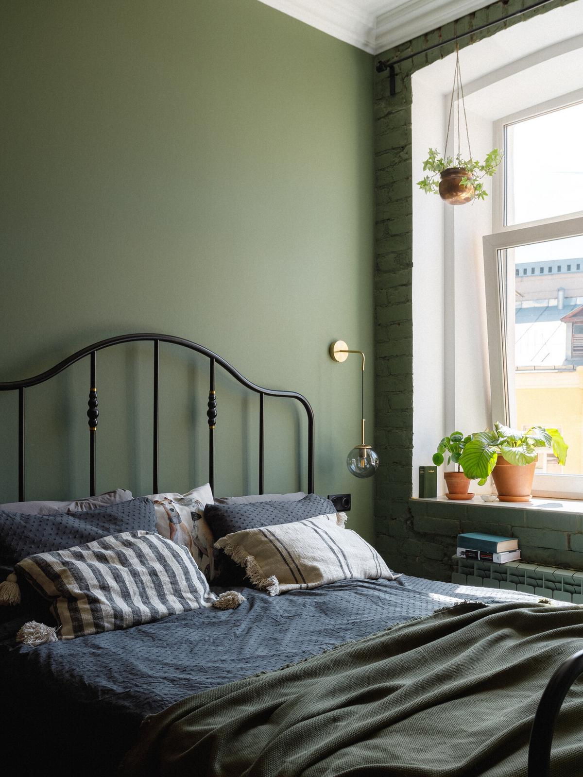 Lakberendező nélkül alakított ki színes, érdekes tereket otthonában a házaspár Lakberendező nélkül alakított ki színes, érdekes tereket otthonában a házaspár