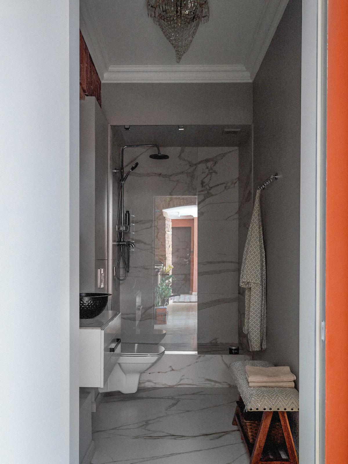 Lakberendező nélkül alakított ki színes, érdekes tereket otthonában a házaspár Lakberendező nélkül alakított ki színes, érdekes tereket otthonában a házaspár