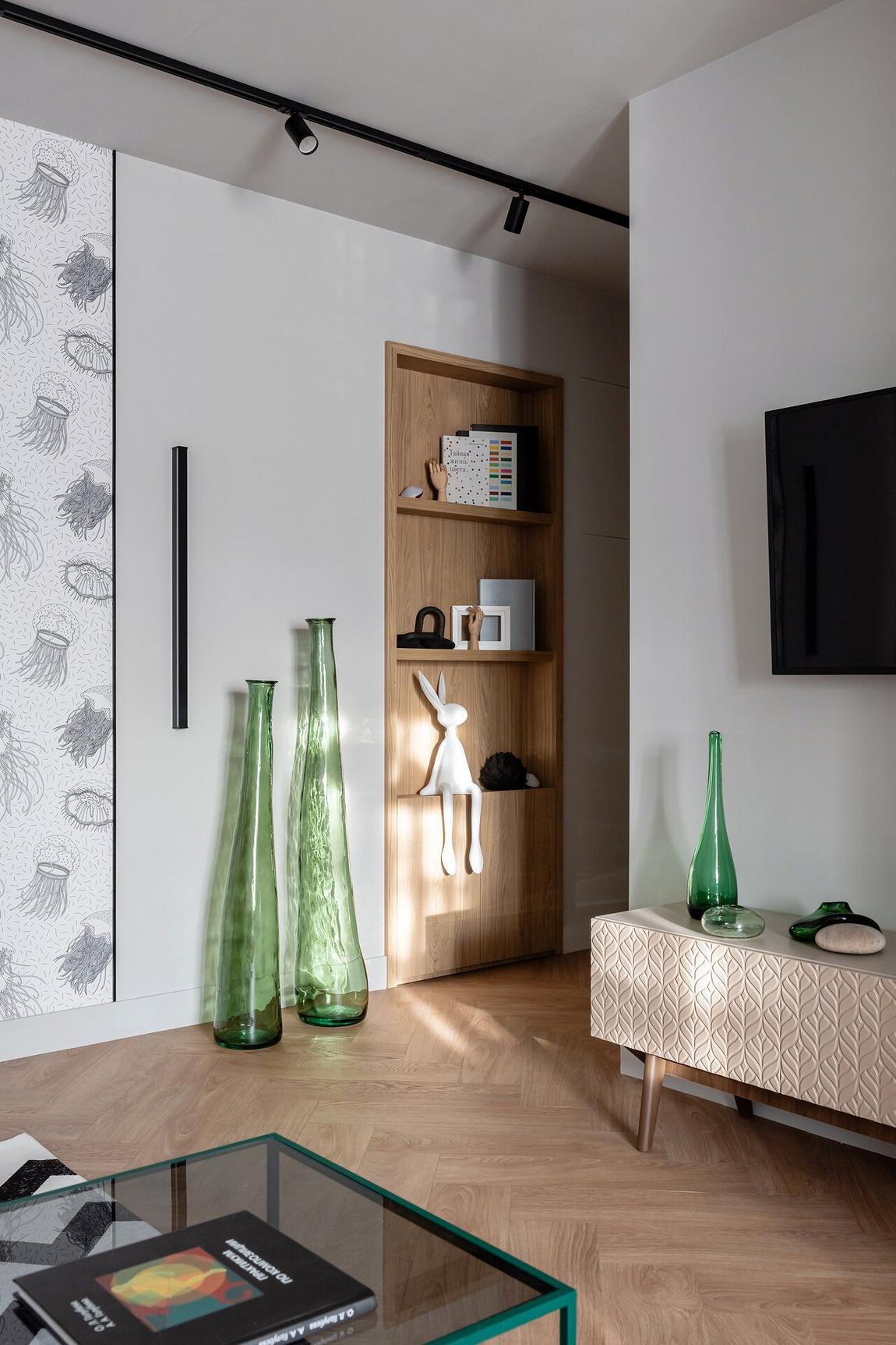 Lerobbant kétszobás lakás kelt új életre színes, hangulatos enteriőrrel