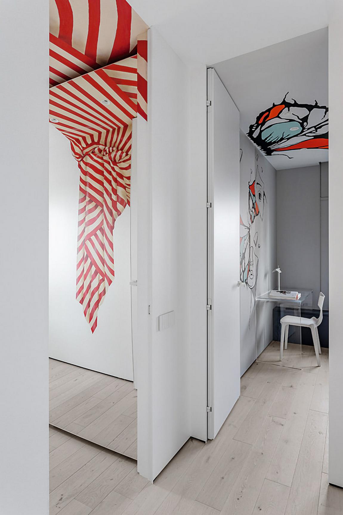 Meghökkentő és különleges piros-fehér enteriőr egy kreatív nő lakásában Meghökkentő és különleges piros-fehér enteriőr egy kreatív nő lakásában