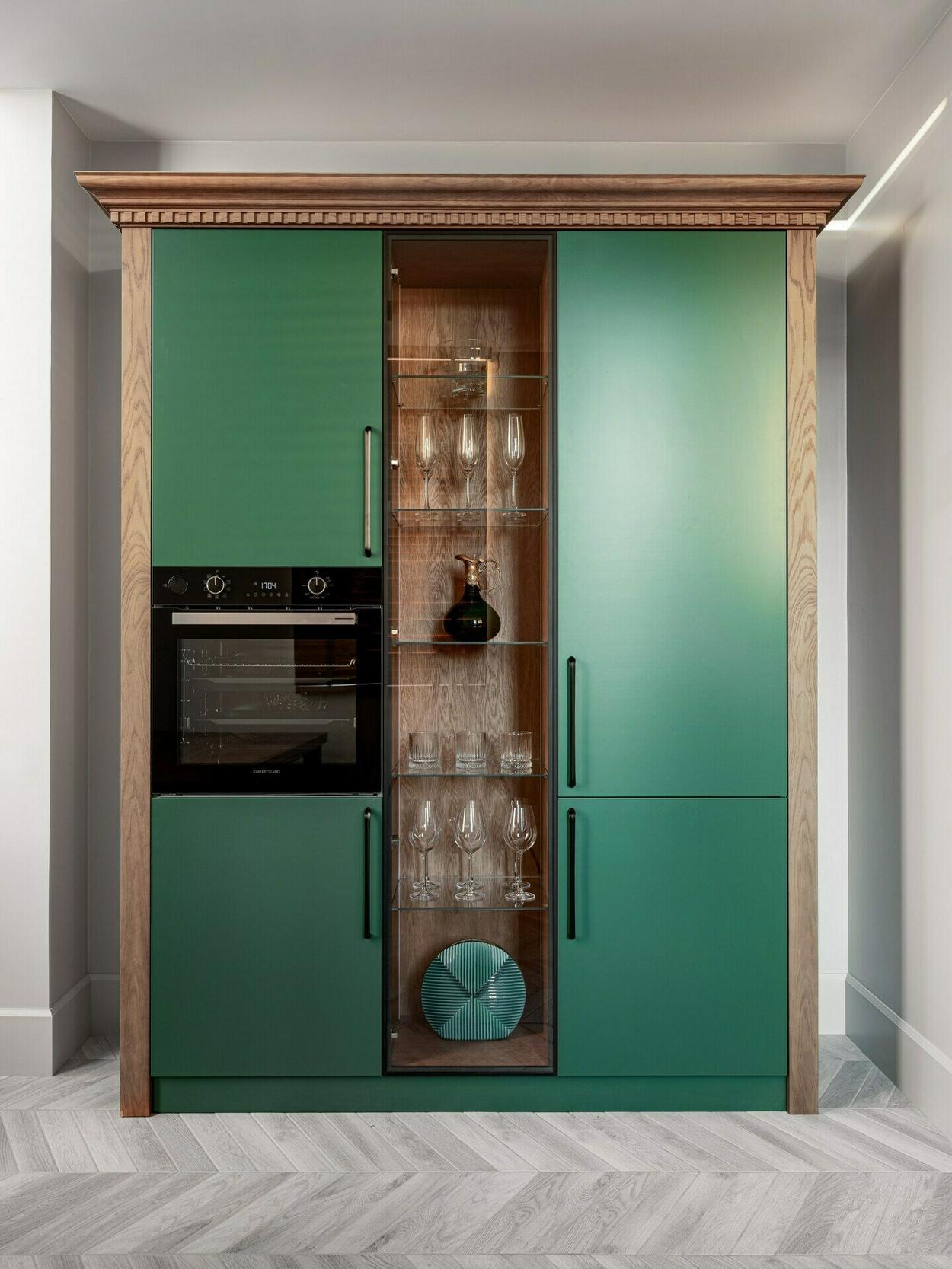 Négy szoba, két szint, több stílus: lakás, ahol a klasszikus részletek és a modern funkcionalitás találkoznak Négy szoba, két szint, több stílus: lakás, ahol a klasszikus részletek és a modern funkcionalitás találkoznak