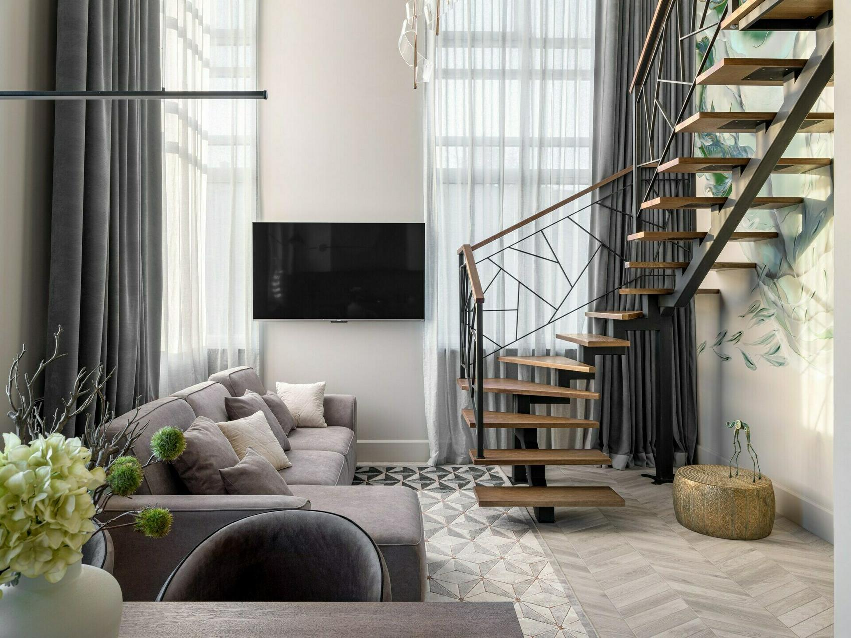 Négy szoba, két szint, több stílus: lakás, ahol a klasszikus részletek és a modern funkcionalitás találkoznak Négy szoba, két szint, több stílus: lakás, ahol a klasszikus részletek és a modern funkcionalitás találkoznak