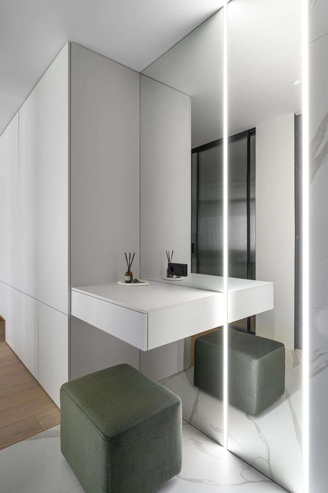 Vizuális zajtól mentes kényelmes, minimalista tér: testvérpár modern otthona Vizuális zajtól mentes kényelmes, minimalista tér: testvérpár modern otthona