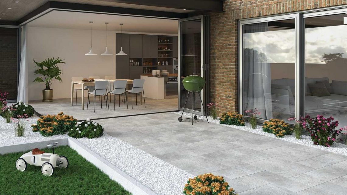 Ha felújítás előtt állsz, nézd meg a nyár két kiemelkedő burkolat trendjét