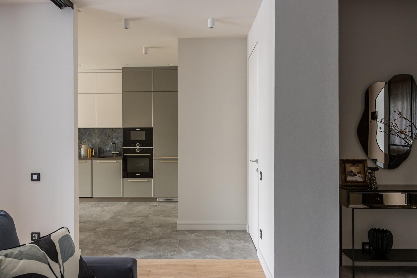 Hogyan alakították át az egyszobás lakásban a konyha‑étkező, hálószoba és nappali zónáit Hogyan alakították át az egyszobás lakásban a konyha‑étkező, hálószoba és nappali zónáit