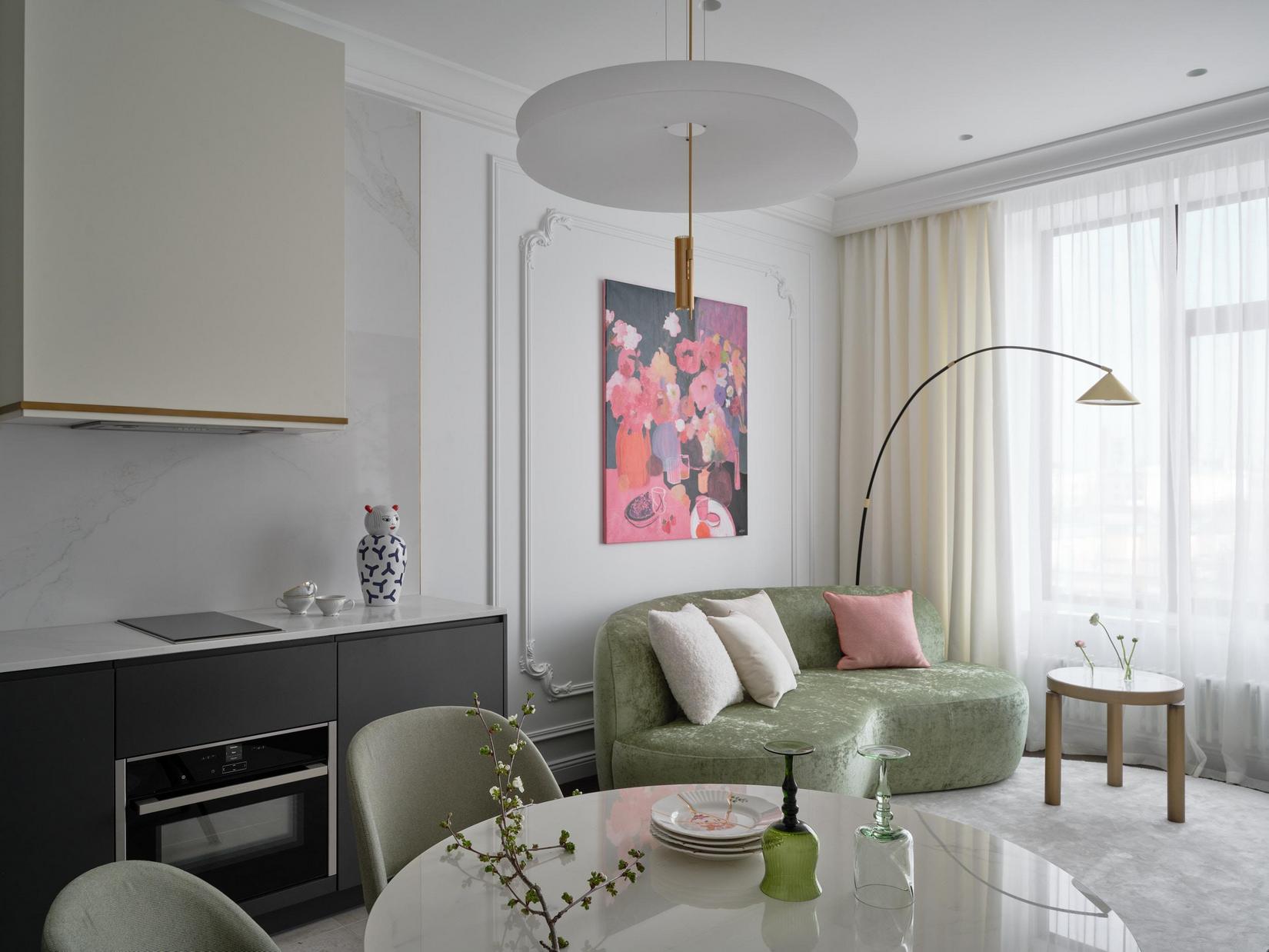 Kortárs és klasszikus elemek egy finoman nőisre hangolt 47m2-es lakásban Kortárs és klasszikus elemek egy finoman nőisre hangolt 47m2-es lakásban