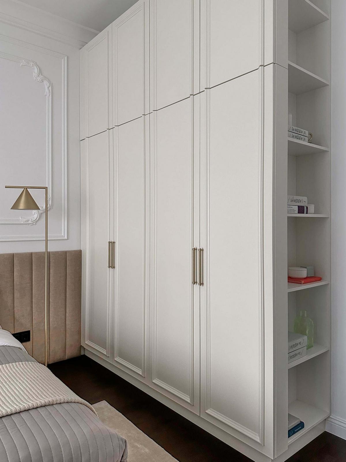 Kortárs és klasszikus elemek egy finoman nőisre hangolt 47m2-es lakásban Kortárs és klasszikus elemek egy finoman nőisre hangolt 47m2-es lakásban