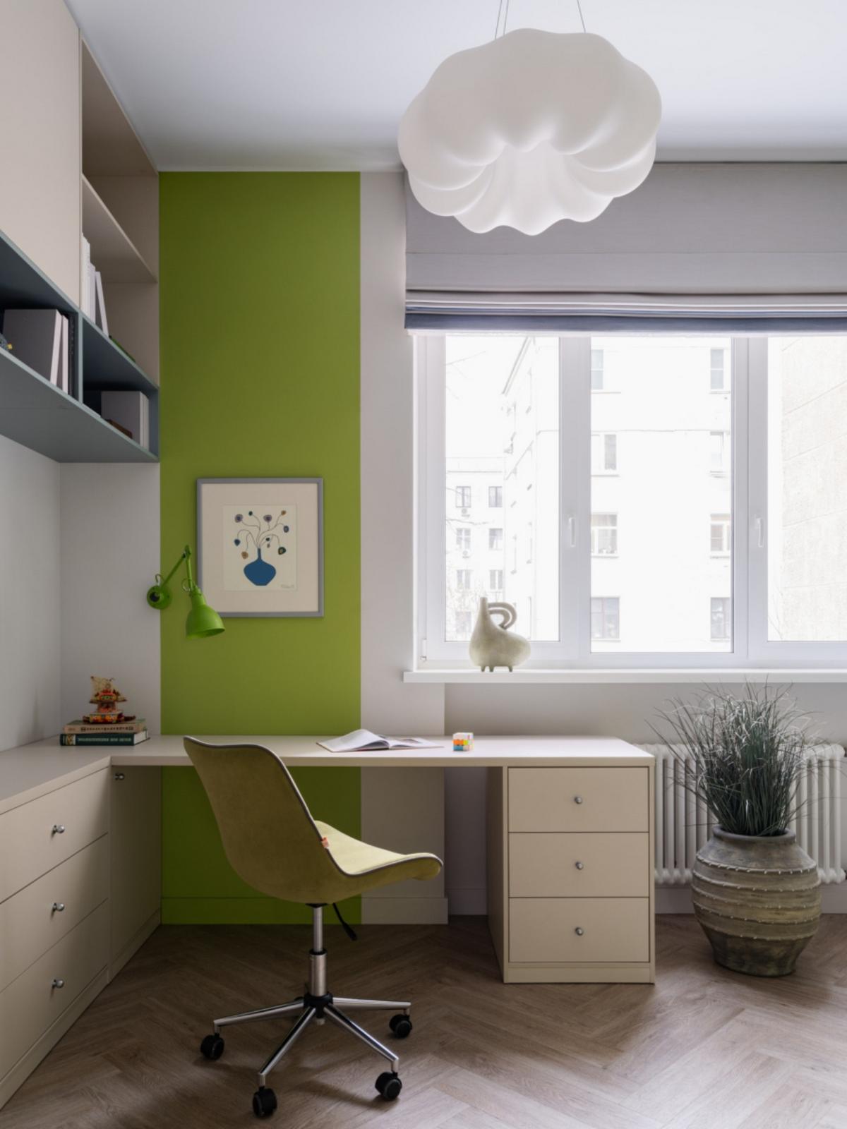 Limezöld részletek és izgalmas gyerekszoba egy családi otthon enteriőrjében Limezöld részletek és izgalmas gyerekszoba egy családi otthon enteriőrjében