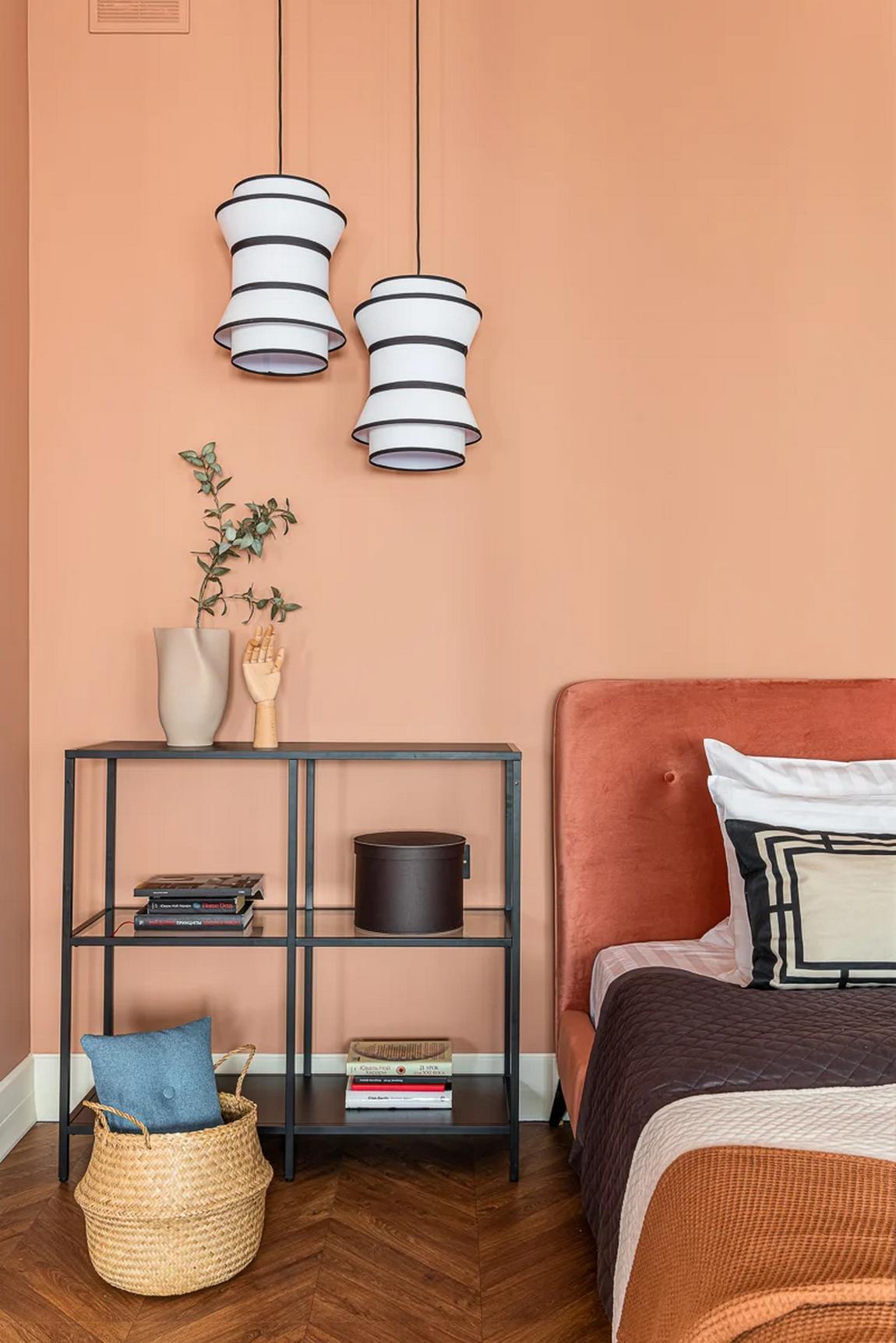 Üvegtégla, meleg terrakotta szín, római roló és egy kis retro hangulat