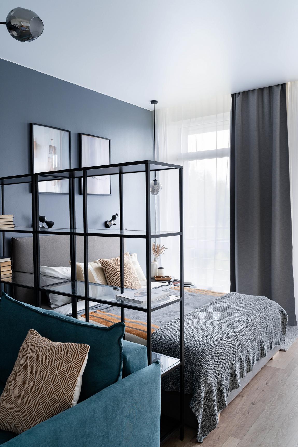 Extrák és túlköltekezés nélkül kellett stílusosan berendezni a férfi otthonát