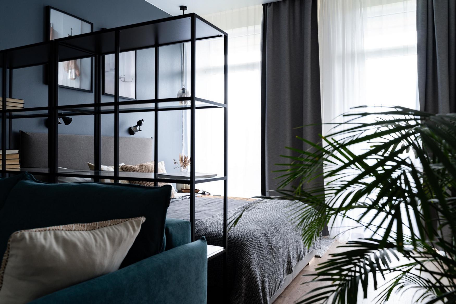 Extrák és túlköltekezés nélkül kellett stílusosan berendezni a férfi otthonát