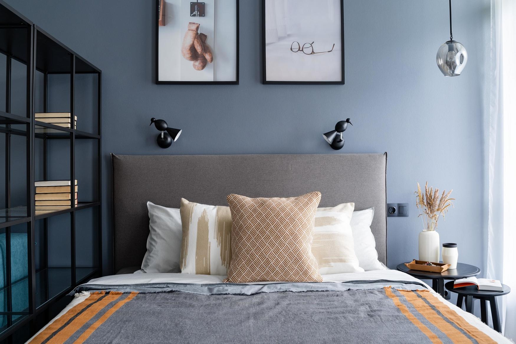 Extrák és túlköltekezés nélkül kellett stílusosan berendezni a férfi otthonát