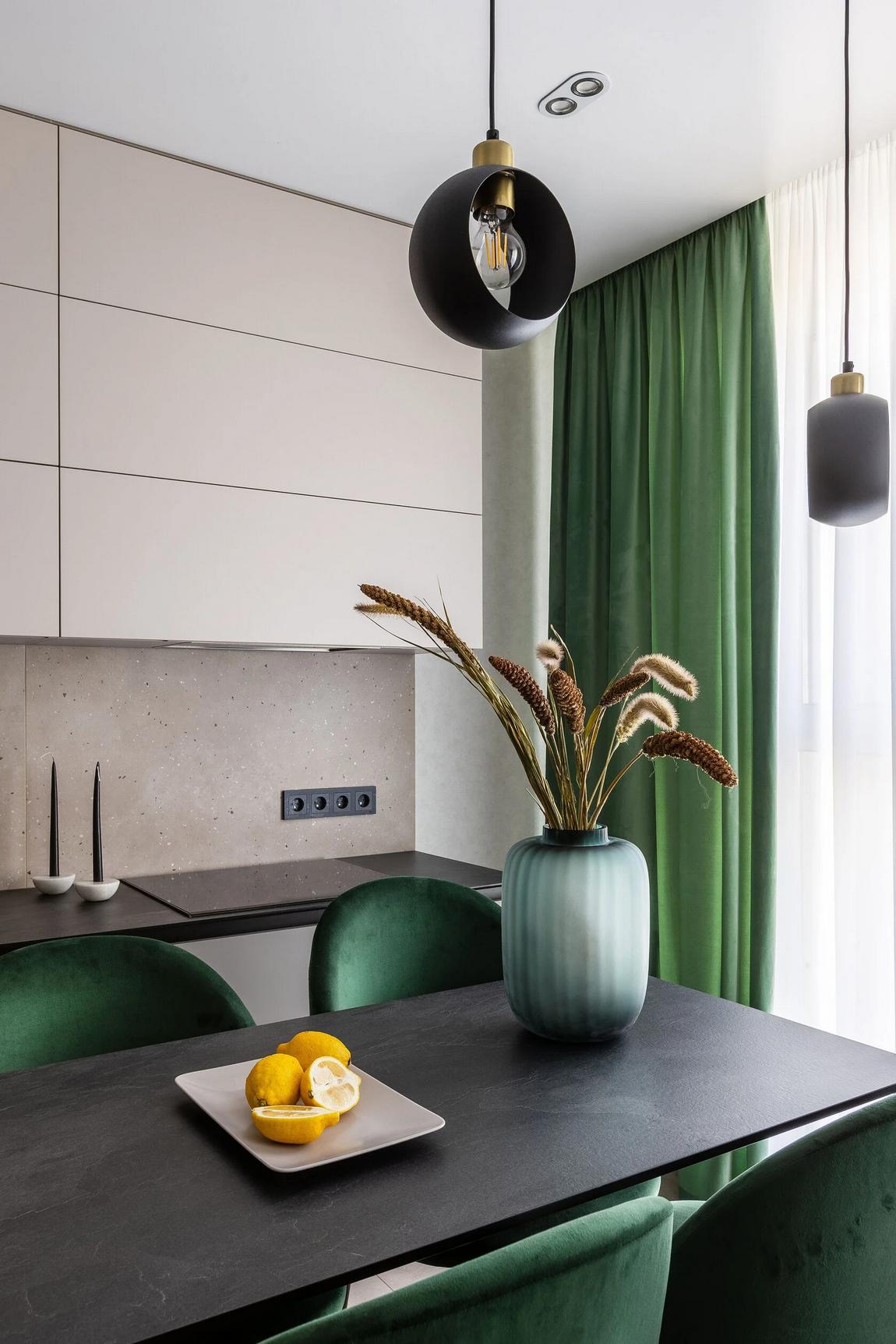 Falak nélkül átvett üres tér berendezése lakóparkban: fiatal pár lakása Falak nélkül átvett üres tér berendezése lakóparkban: fiatal pár lakása