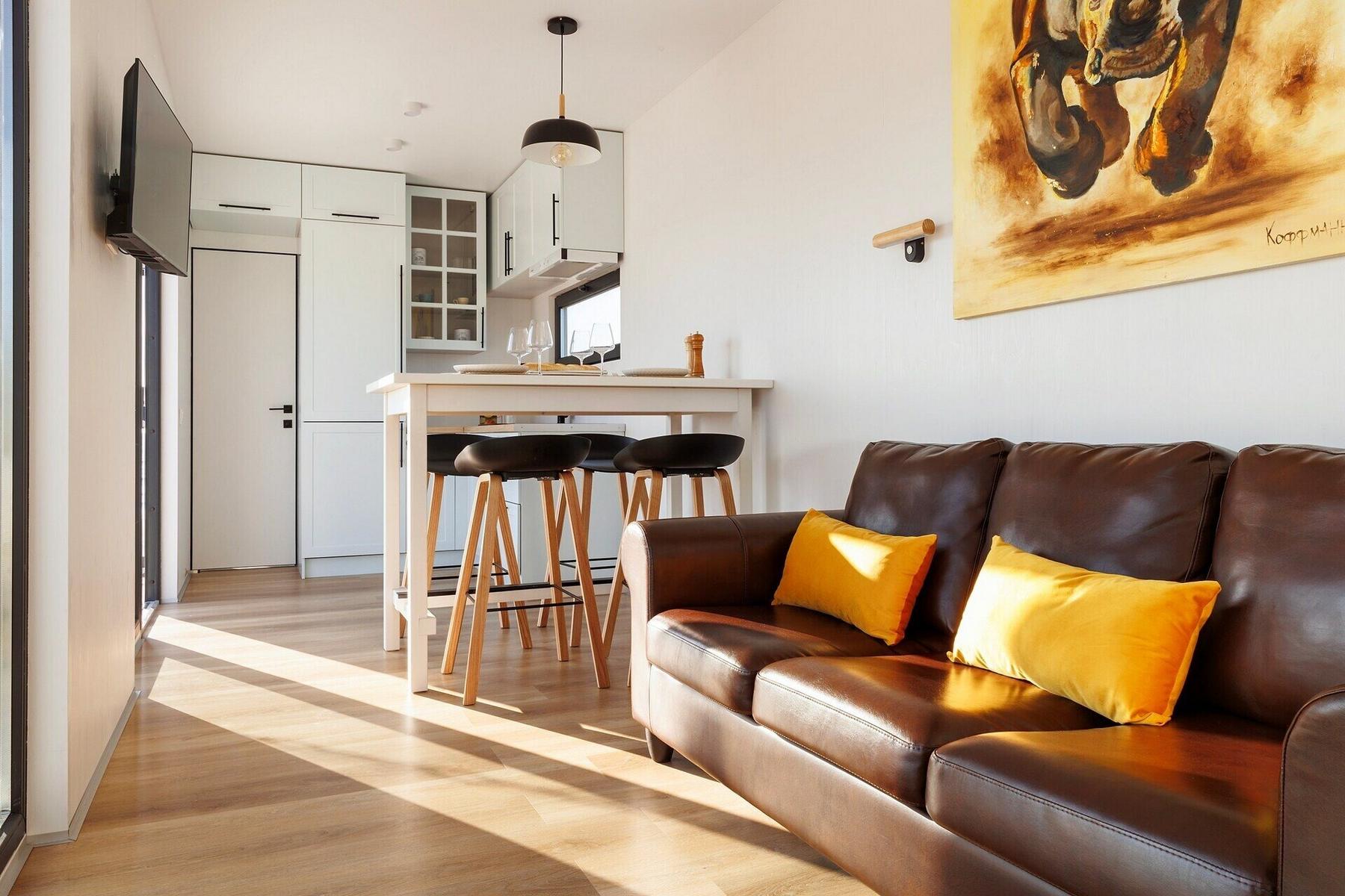 ilyen-szuper-kis-30m2-es-teraszos-haz-alakithato-ki-egyetlen-fem-kontenerbol ilyen-szuper-kis-30m2-es-teraszos-haz-alakithato-ki-egyetlen-fem-kontenerbol