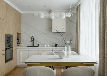 Két gyerek egy szobában: négyfős család otthonos, háromszobás lakása