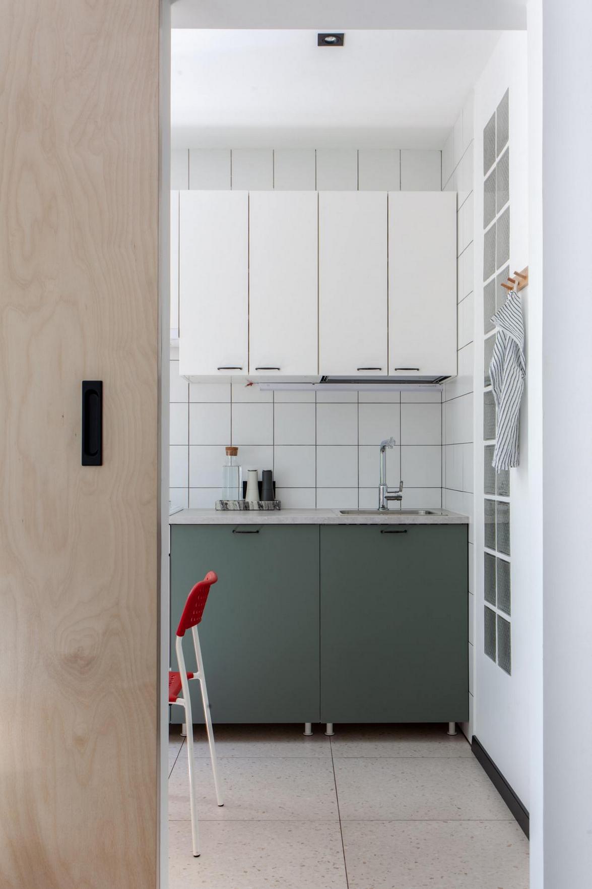 Kis büdzséből teljes felújítás: nézd meg, hogyan lett modern a 31 m²-es lakás!