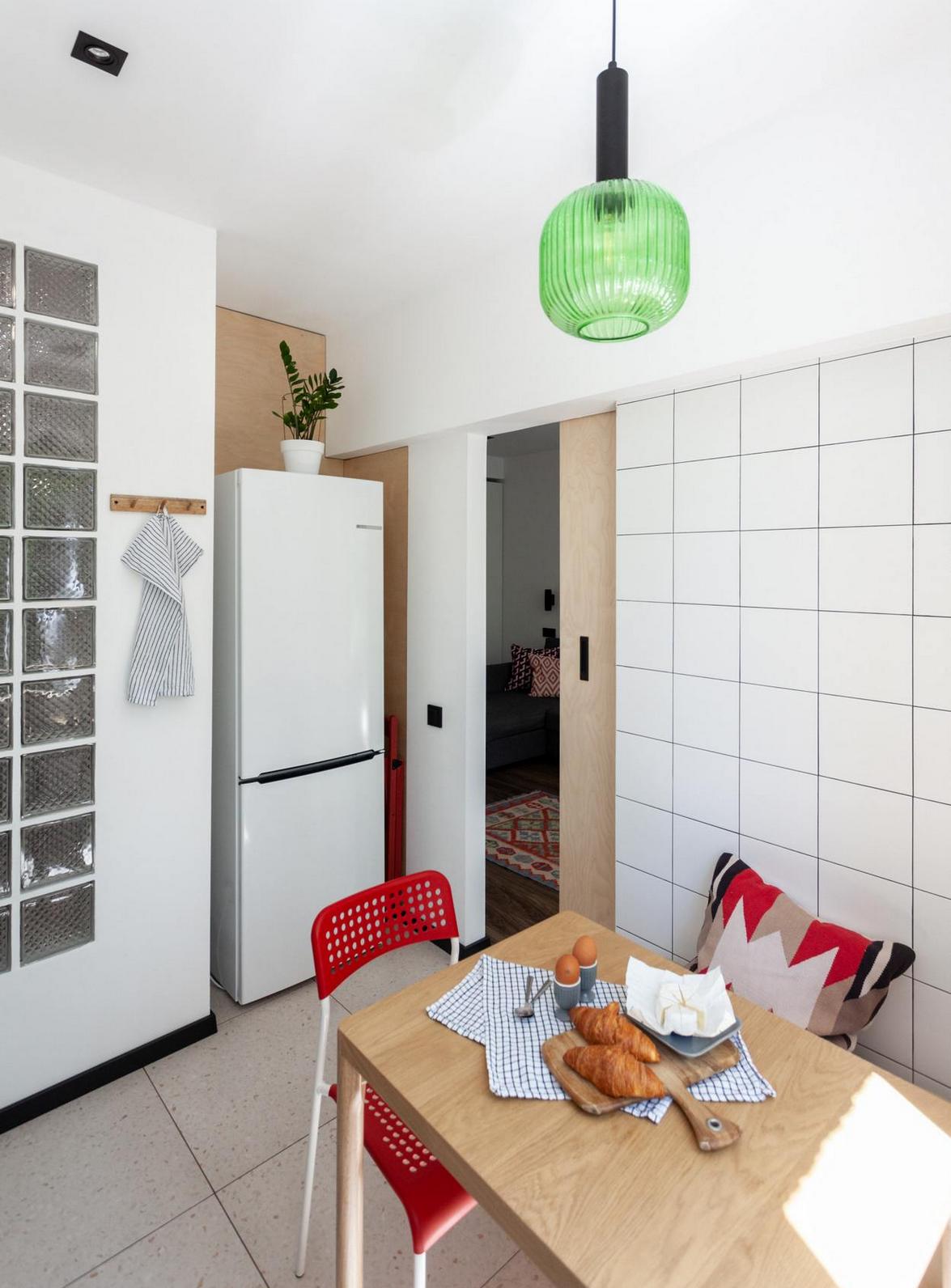 Kis büdzséből teljes felújítás: nézd meg, hogyan lett modern a 31 m²-es lakás!