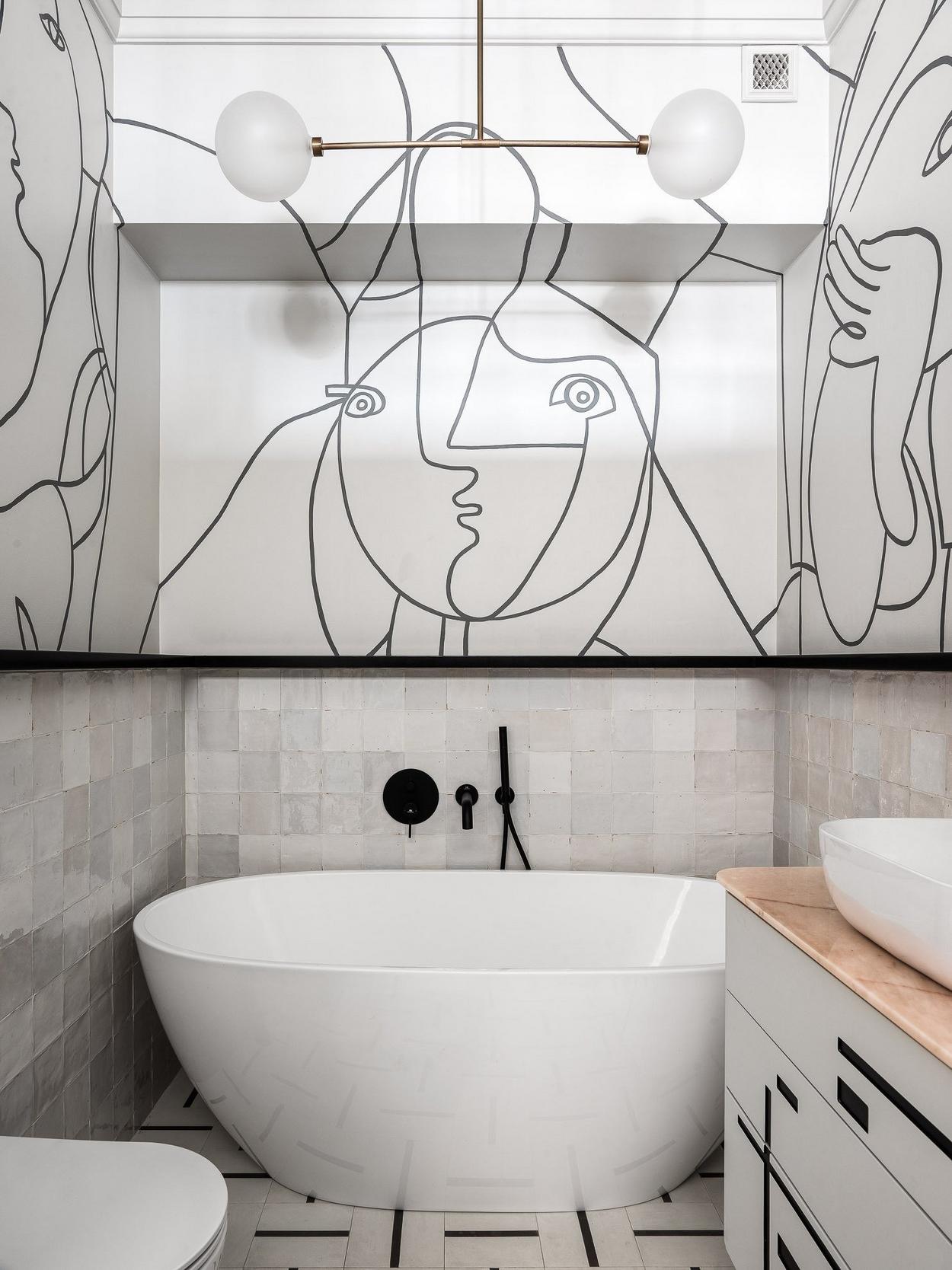 A fiatal párt a minimalista, légies és kissé bohém párizsi lakások inspirálták