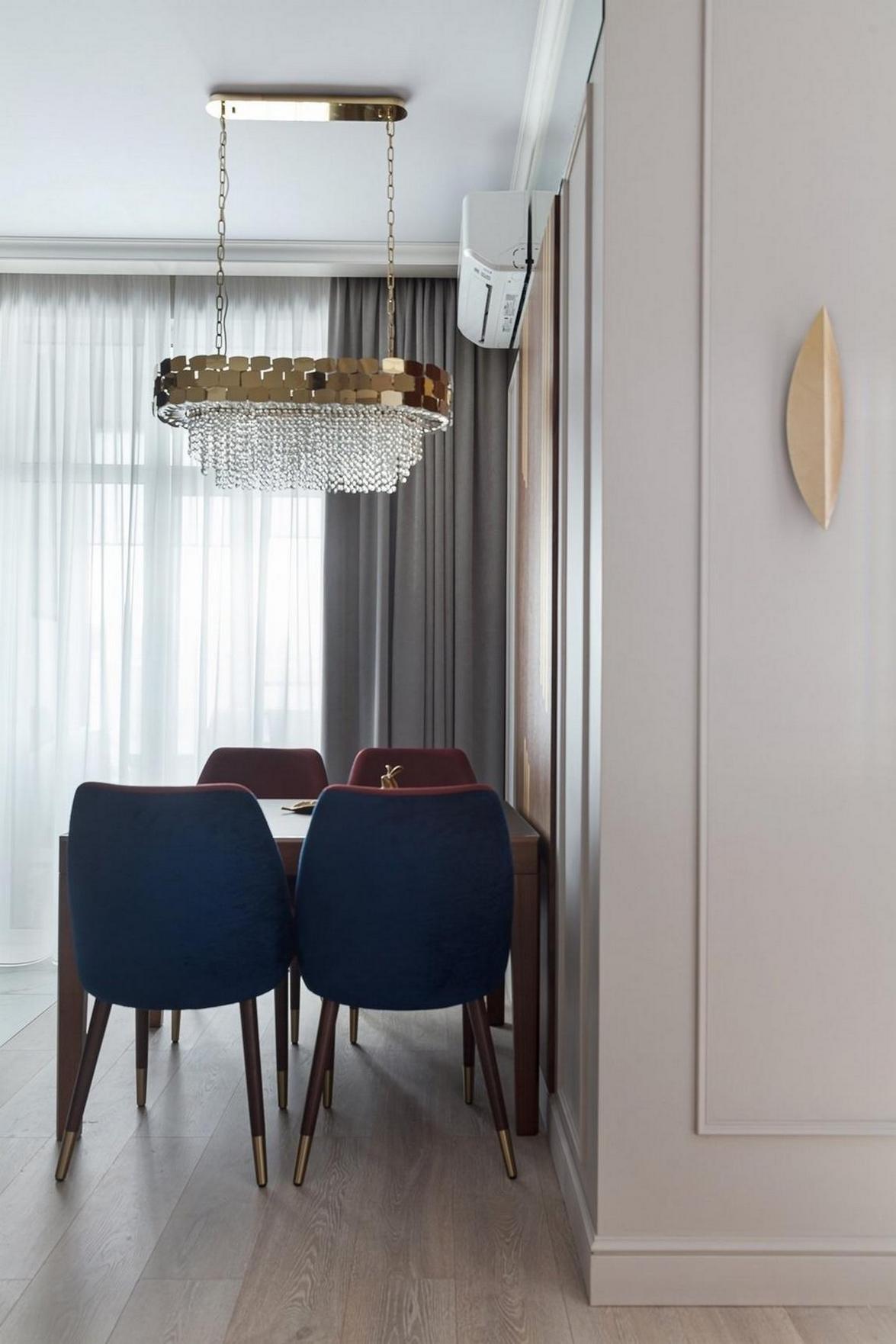 Modern elegancia férfi kis lakásában: arany és sárgaréz, színek és szép részletek 38 m²-en