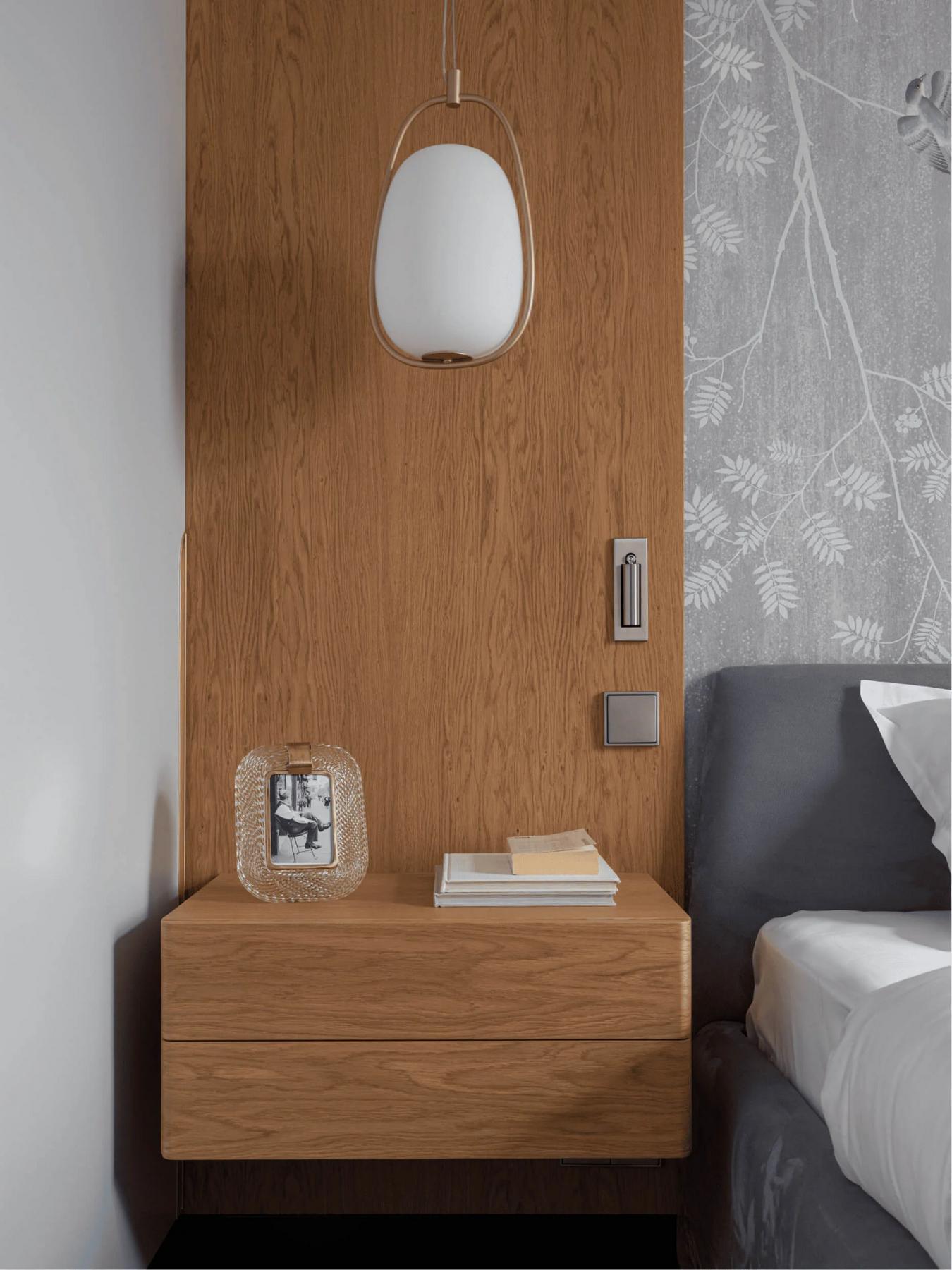 Nő és két lányának otthona, melynek színvilágát egy francia rövidfilm inspirálta Nő és két lányának otthona, melynek színvilágát egy francia rövidfilm inspirálta