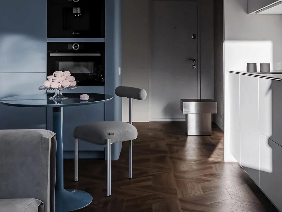 Nő formabontó, dizájnos lakása, férfias otthonokra jellemző színvilággal