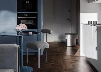 Nő formabontó, dizájnos lakása, férfias otthonokra jellemző színvilággal