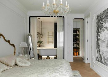 Nő lakása franciás hangulattal: fehér-arany-fekete színvilág, modern klasszikus stílus