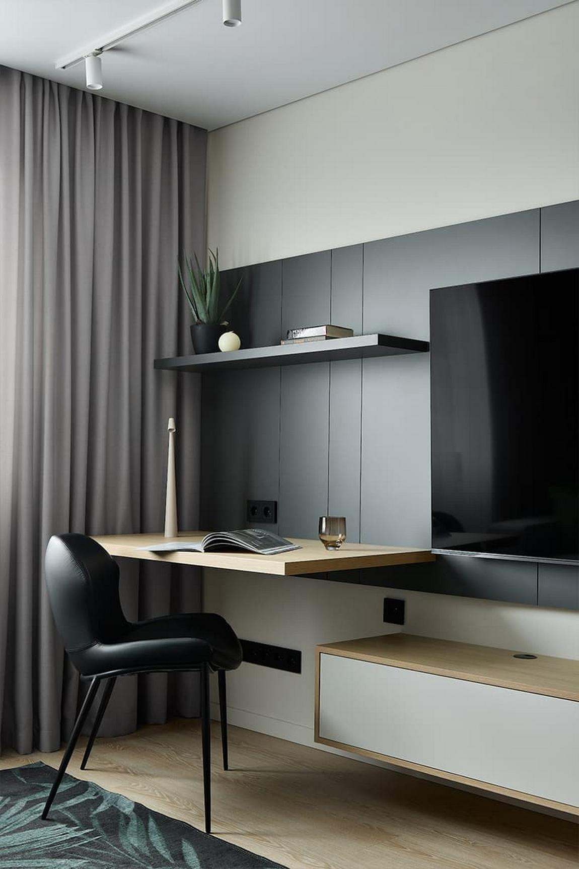 Szigorúság és otthonos melegség kontrasztja egy programozó férfi otthonában Szigorúság és otthonos melegség kontrasztja egy programozó férfi otthonában