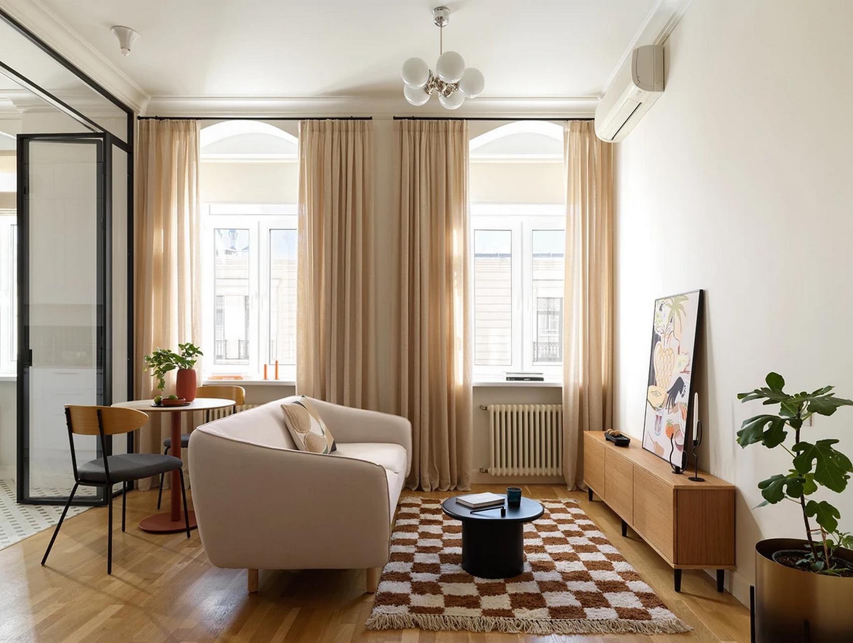 Utoljára a 2000-es évek elején volt felújítva a 37 m²-es lakás