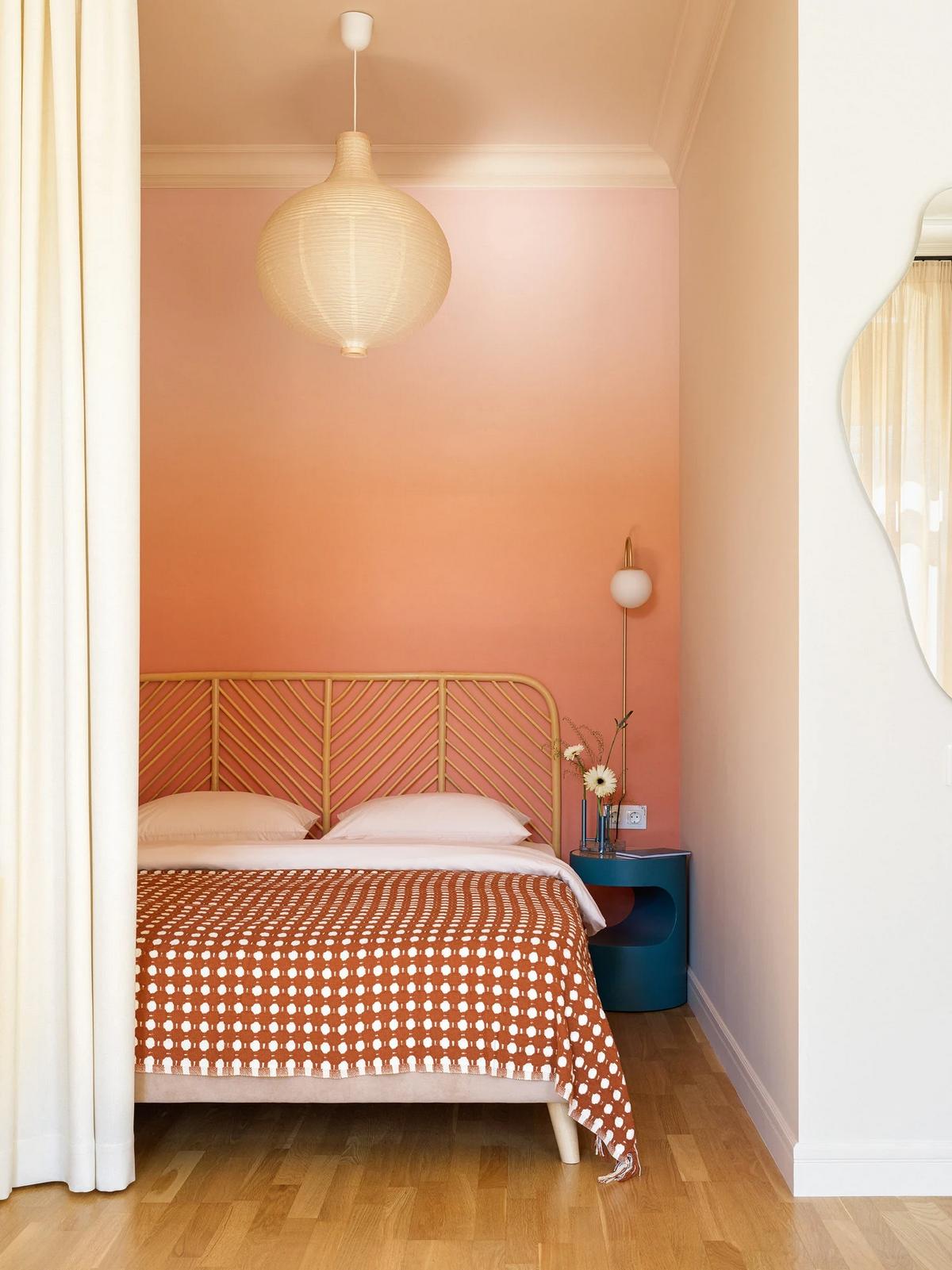 Utoljára a 2000-es évek elején volt felújítva a 37 m²-es lakás