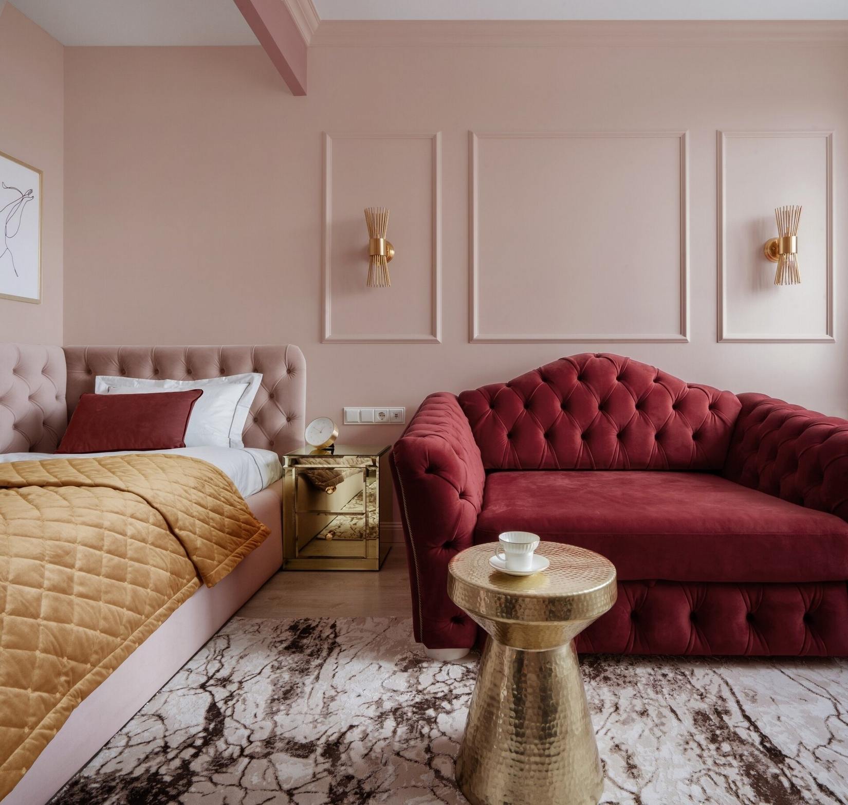 Anya és néha nála alvó nagylánya otthona: 40 m2-es, egyszobás lakás