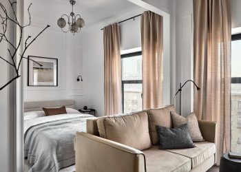 Egyedül élő édesanyjának újíttatta fel a kis 30 m2-es lakást a fiatal nő