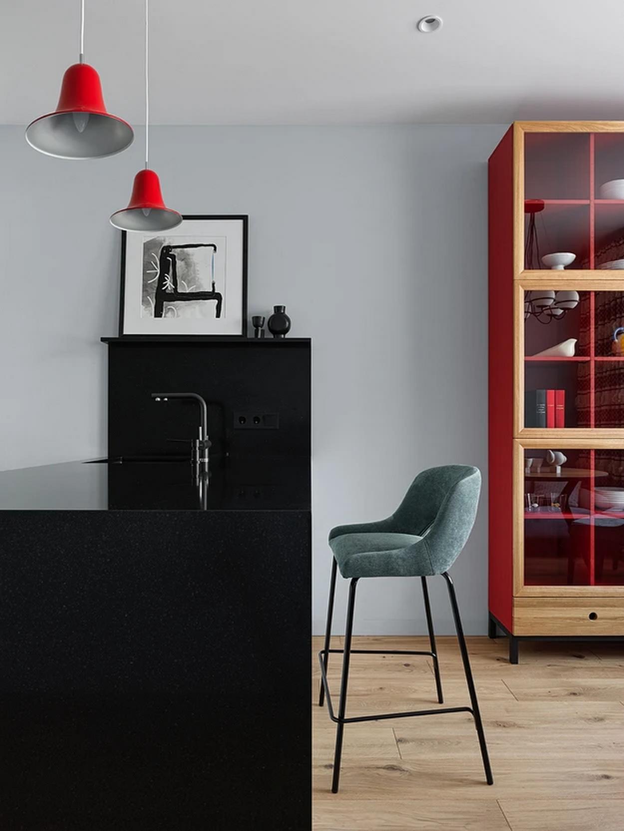 A férfias alapnak színekkel és érdekes formákkal adott érzelmi töltetet a lakberendező, 69 m²