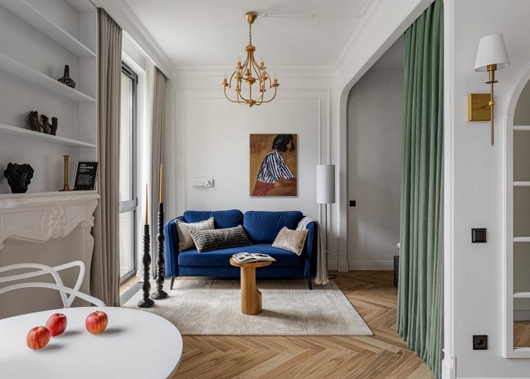 Fiatal lány párizsi hangulattal berendezett kislakása, 37 m2