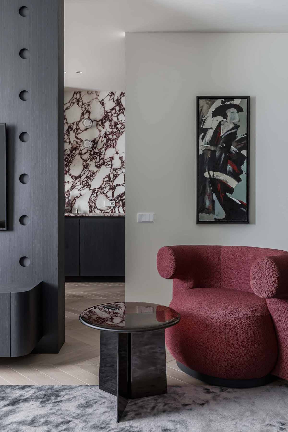 Fiuknak rendezte be a házaspár komoly, visszafogott hangulattal az 51 m2-es lakást Fiuknak rendezte be a házaspár komoly, visszafogott hangulattal az 51 m2-es lakást