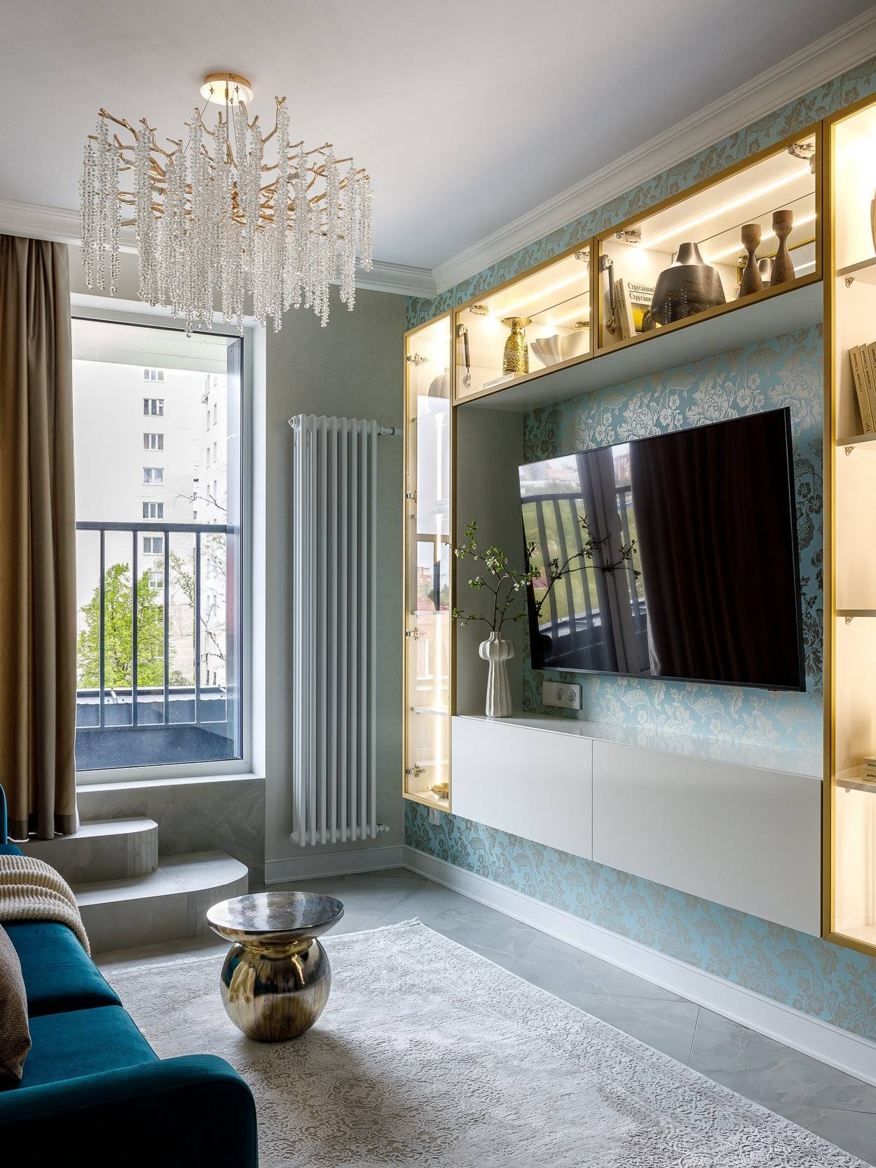 Elegáns, átgondolt, sikkes enteriőr háromszobás lakásban Elegáns, átgondolt, sikkes enteriőr háromszobás lakásban