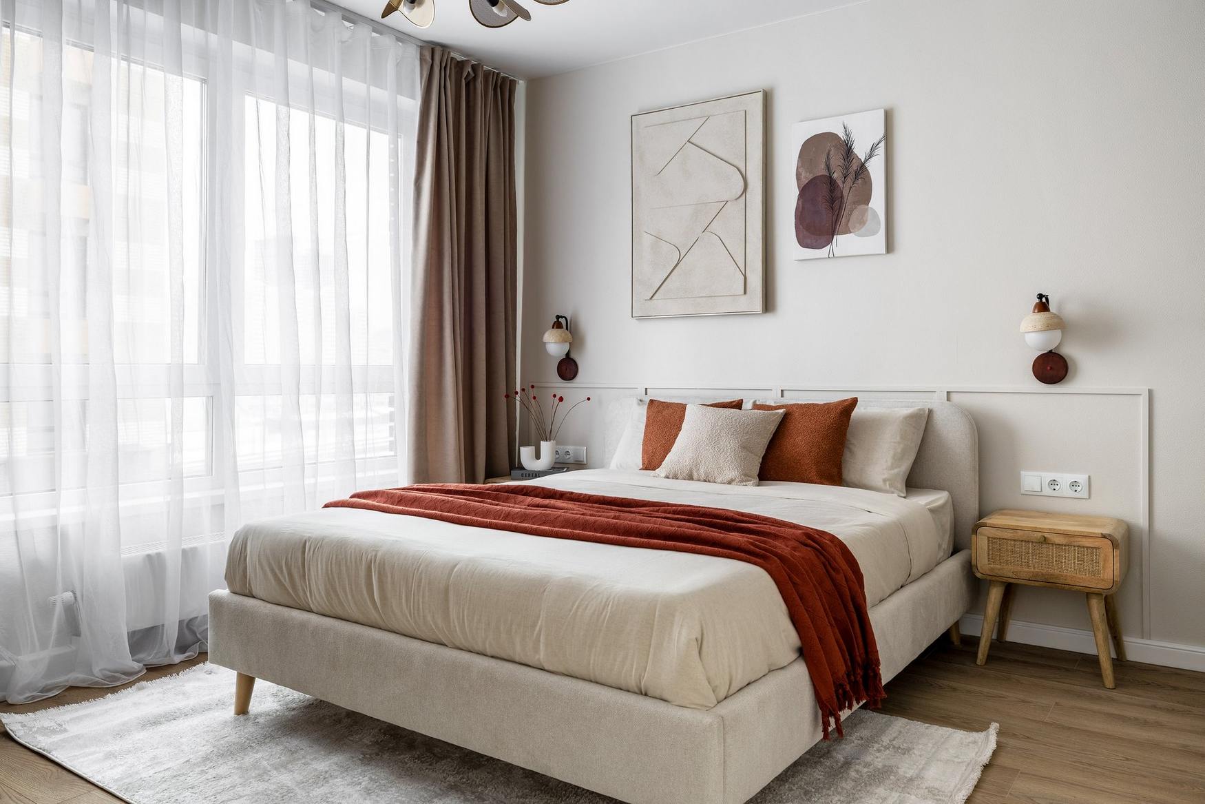 Kulcsrakész új építésű lakást vett a pár, így rendezték be gyorsan, egyszerűen