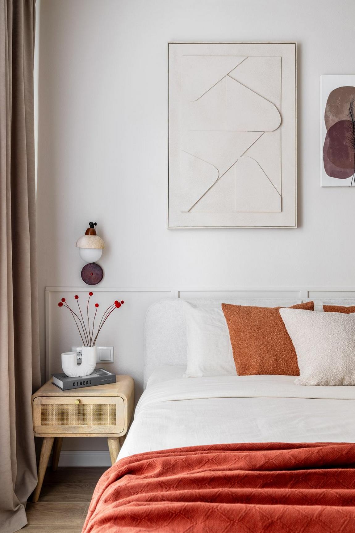 Kulcsrakész új építésű lakást vett a pár, így rendezték be gyorsan, egyszerűen