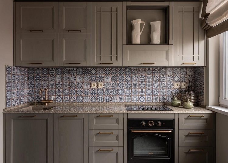 Nagymama és unokája otthona: generációk harmóniája 58 m2-en