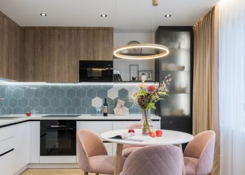 Otthonos modernitás: fiatal tanárnő 40 m²-es lakásának újragondolt enteriőrje