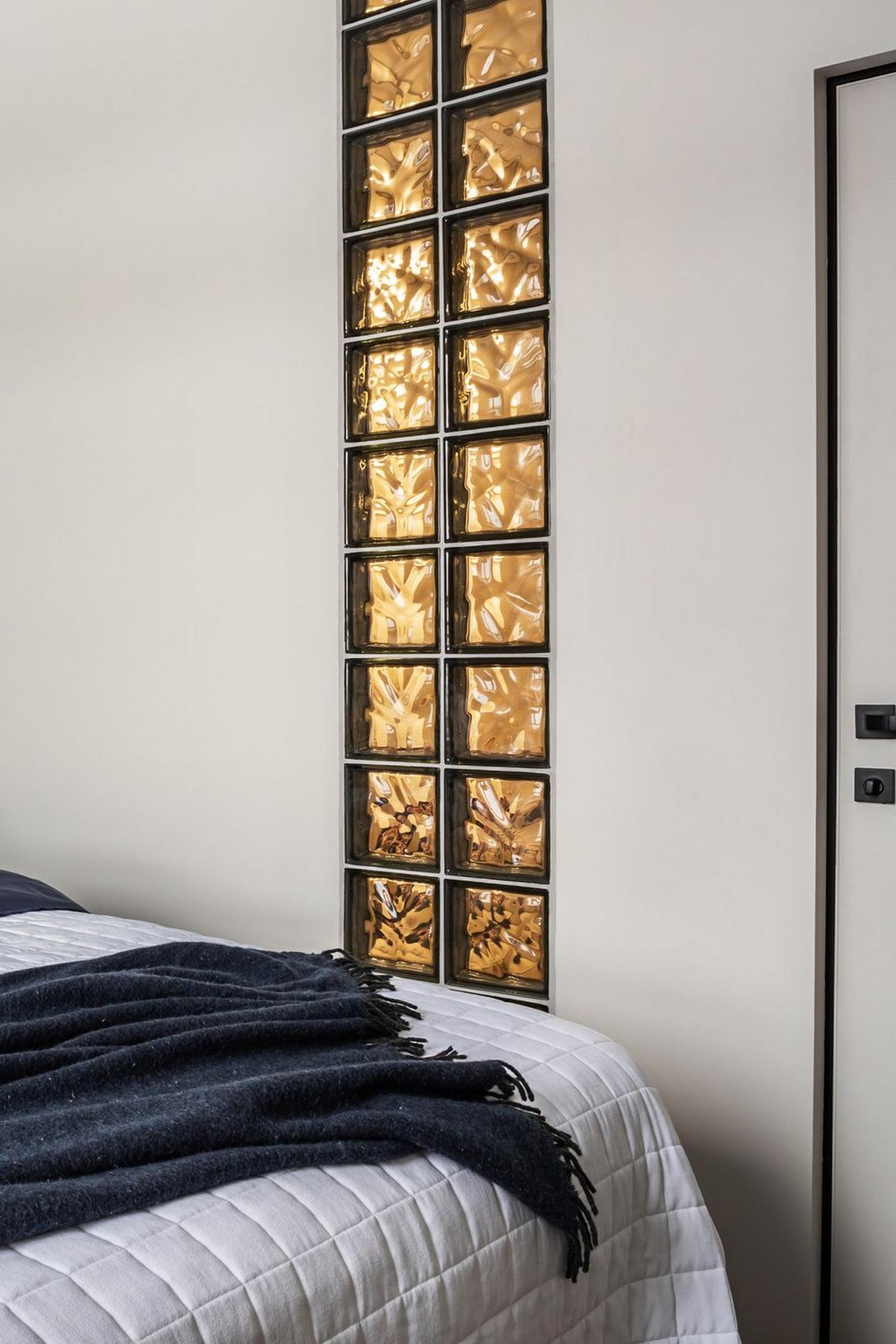 Élhetőbb elosztással újították fel a fiatal nő egyszobás lakását, 40m2 Élhetőbb elosztással újították fel a fiatal nő egyszobás lakását, 40m2