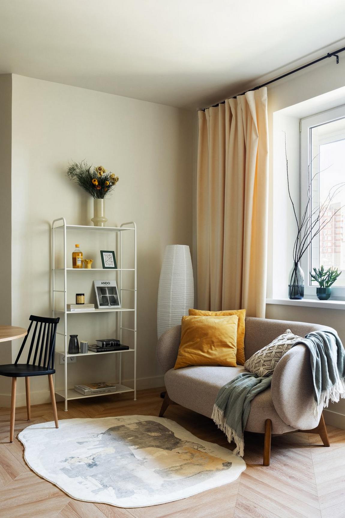 Sok mindenen spóroltak a lakásfelújítás során, így lett mégis mutatós a 40 m2 Sok mindenen spóroltak a lakásfelújítás során, így lett mégis mutatós a 40 m2