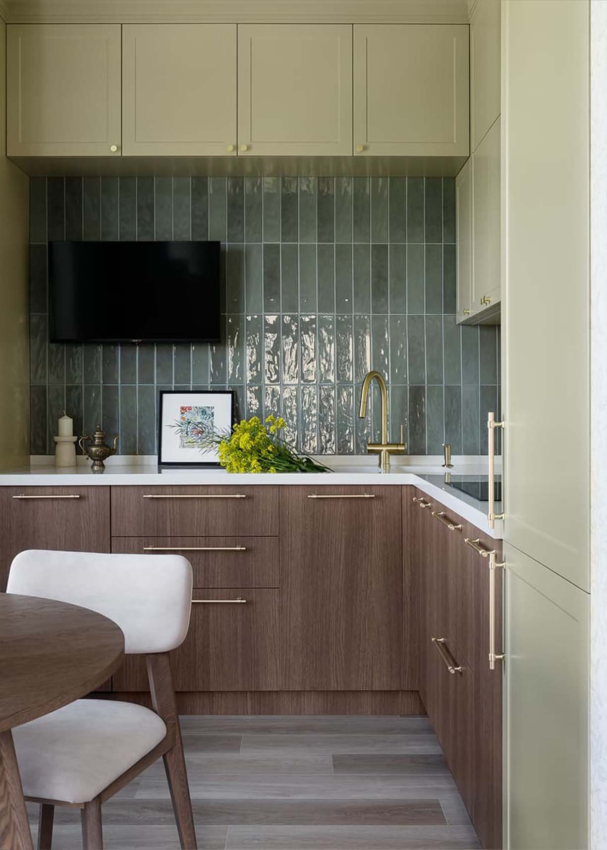 Elegáns, harmonikus, otthonos: fiatal hölgy lakása sok szép és elleshető részlettel Elegáns, harmonikus, otthonos: fiatal hölgy lakása sok szép és elleshető részlettel