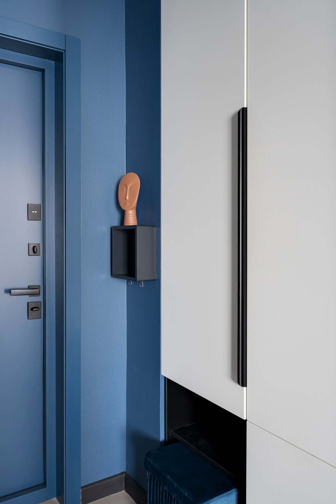 Férfi új lakása, amelyből a színek sem hiányoznak: személyre szabott 40m2-es lakótér