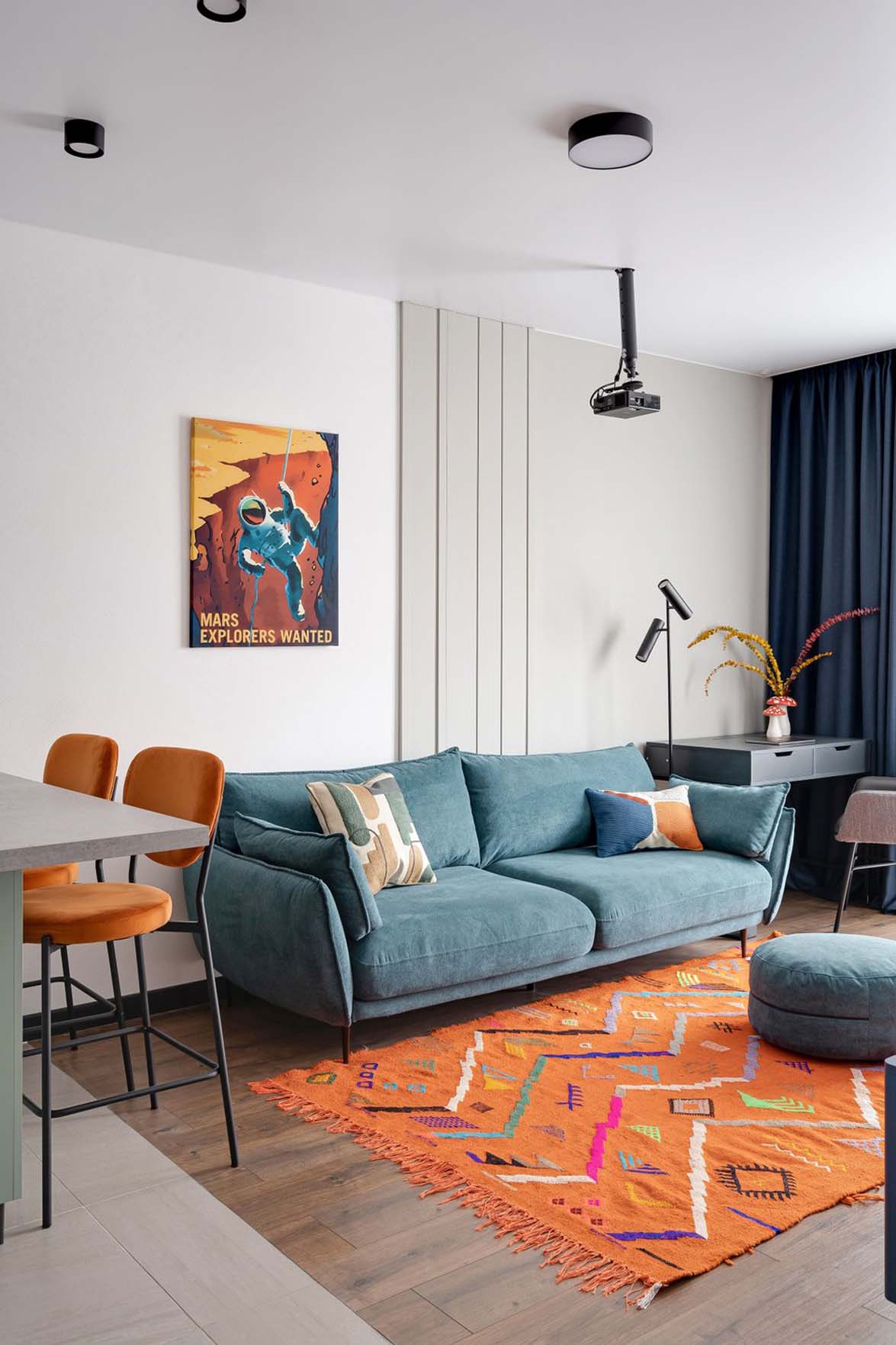 Férfi új lakása, amelyből a színek sem hiányoznak: személyre szabott 40m2-es lakótér